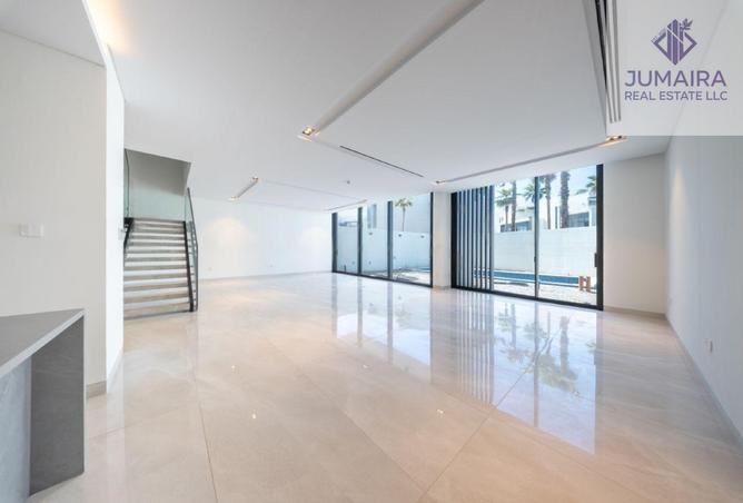 82383007 - صورة العقار 3