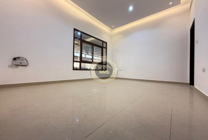 81534229 - Property Image 2