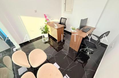 Office Space - Studio - 1 Bathroom for rent in Fatima Mohammad Ahmad Bin Suleiman Building - Al Raffa - Bur Dubai - Dubai