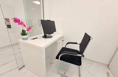 Office Space - Studio - 1 for rent in Fatima Mohammad Ahmad Bin Suleiman Building - Al Raffa - Bur Dubai - Dubai