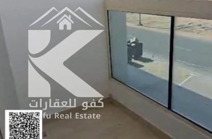 شقة - غرفة نوم - 2 حمامات للايجار في الجرف الصناعية 3 - الجرف الصناعية - عجمان