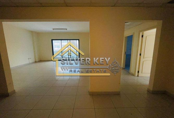 76975305 - الصورة الرئيسية للعقار