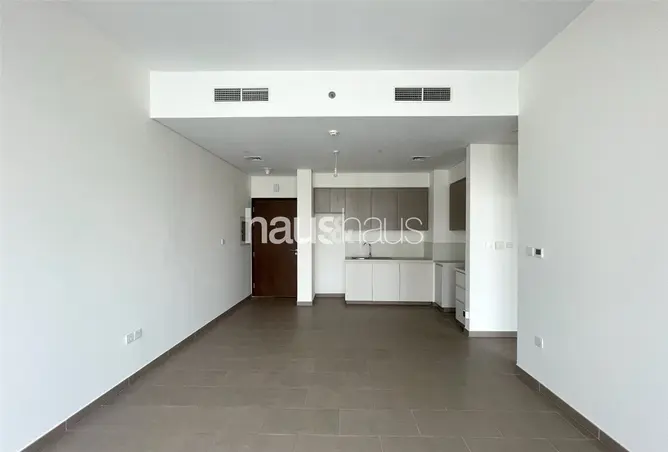 137000737 - Property Image 2