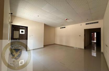 Apartment - Studio - 1 Bathroom for rent in Al Majaz 3 - Al Majaz - Sharjah