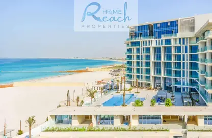 شقة - 2 غرف نوم - 4 حمامات للايجار في ممشى السعديات - منطقة السعديات الثقافية - جزيرة السعديات - أبوظبي