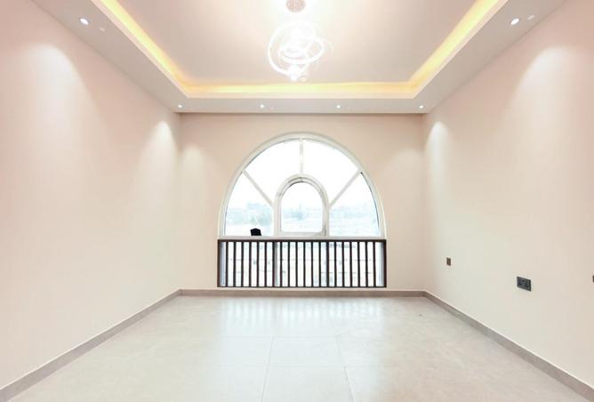 81937344 - Property Main Image