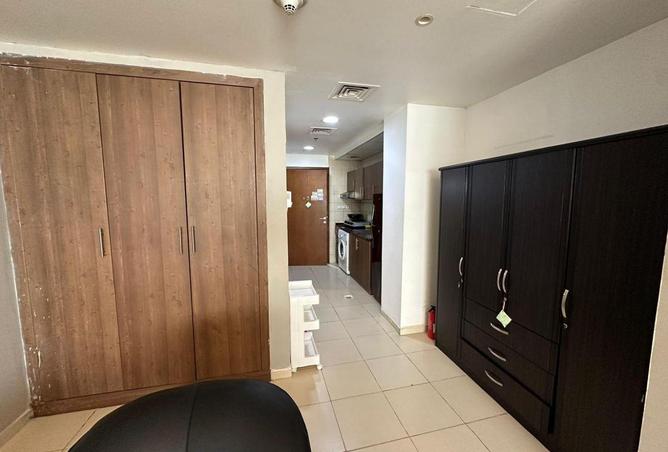 74234019 - Property Image 3