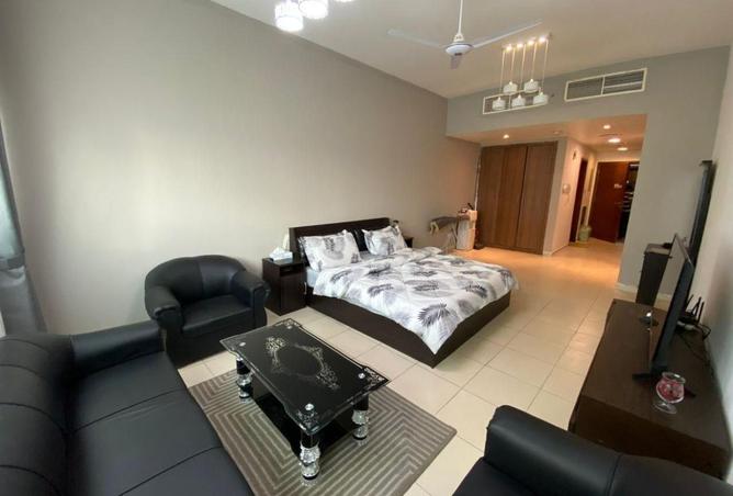 74234019 - Property Main Image