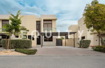 Villa - 3 Bedrooms - 4 Bathrooms for rent in Flora - DAMAC Hills - Dubai