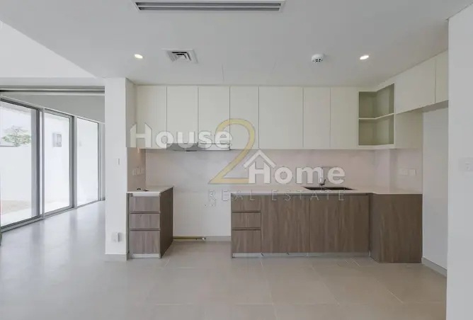 126103811 - Property Image 3