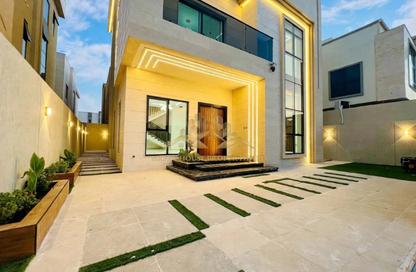 Villa - 5 - 7 for sale in Al Zaheya Gardens - Al Zahya - Ajman