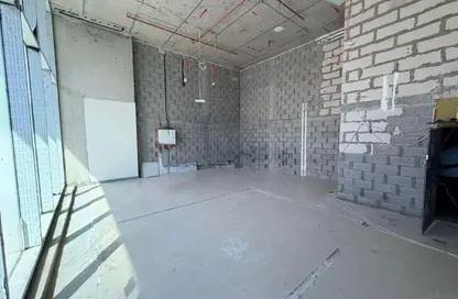 متجر - استوديو - 1 حمام للايجار في بن غاطي فينيكس - الضاحية 13 - قرية جميرا الدائرية - دبي