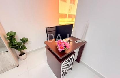 Office Space - Studio - 1 Bathroom for rent in Silver Home Building - Hor Al Anz - Deira - Dubai