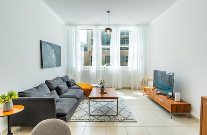 Apartment - 1 - 1 for rent in Burj Al Nujoom - Downtown Dubai - Dubai