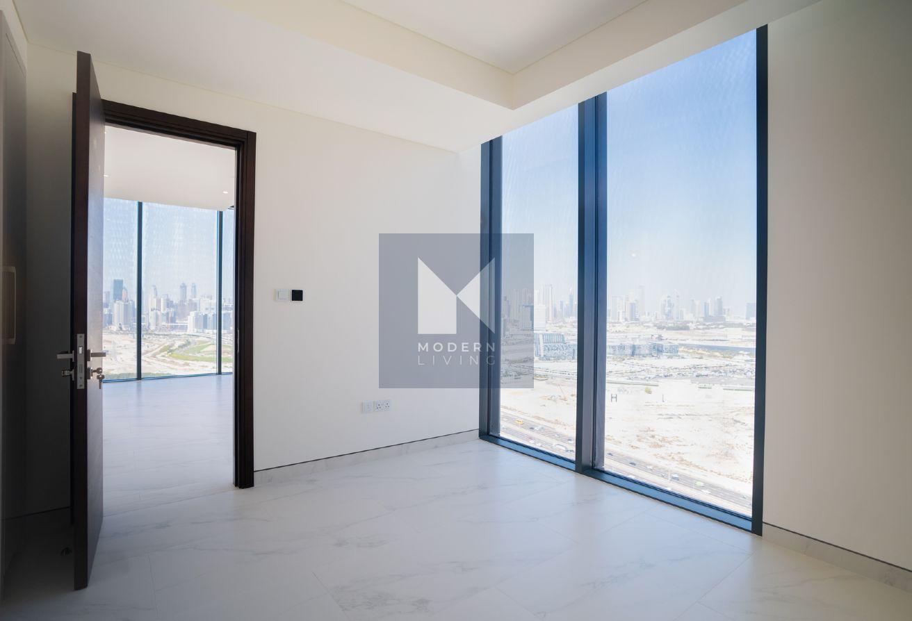Premium 3BR | Ready to Move | Burj Khalifa View photo 3