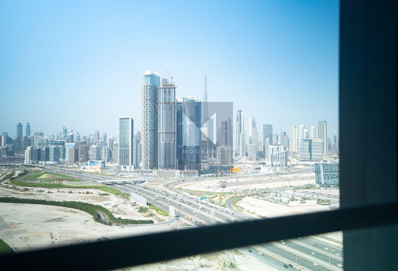 Premium 3BR | Ready to Move | Burj Khalifa View photo 9