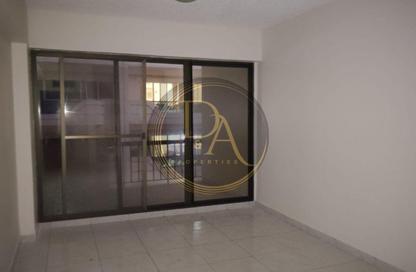 Apartment - 3 Bedrooms - 2 Bathrooms for rent in Golden Sands 1 - Mankhool - Bur Dubai - Dubai