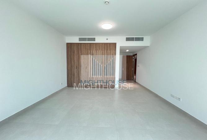 136077889 - Property Main Image