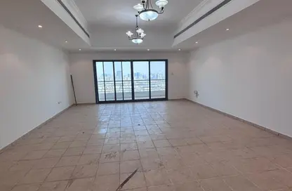Apartment - 3 Bedrooms - 5 Bathrooms for rent in Al Rashidiya Towers - Al Rashidiya - Ajman Downtown - Ajman