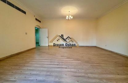 Apartment - 2 Bedrooms - 4 Bathrooms for rent in Oud Metha - Bur Dubai - Dubai