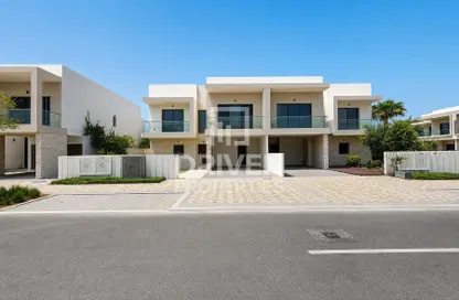 Villa - 4 Bedrooms - 6 Bathrooms for rent in Aspens - Yas Acres - Yas Island - Abu Dhabi