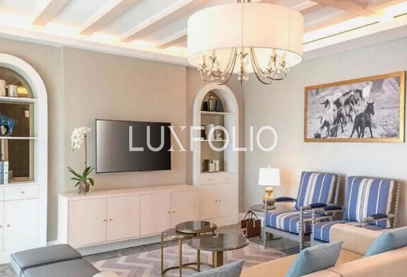 Polo View | Luxury Villa | Available Now photo 4