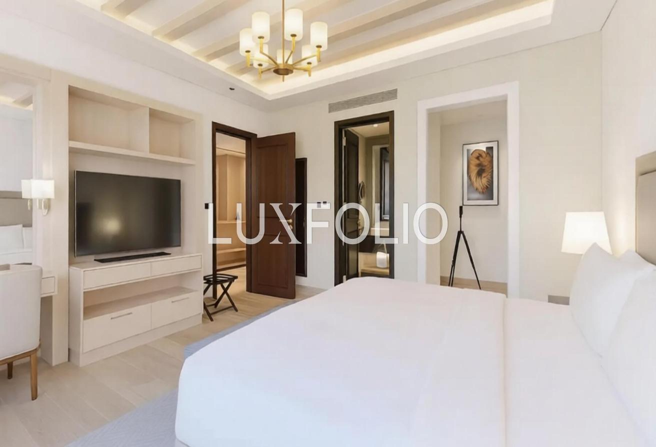 Polo View | Luxury Villa | Available Now photo 7