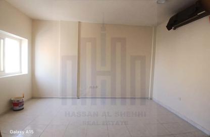 Apartment - Studio - 1 for rent in Fire Station Road - Muwaileh - Sharjah