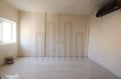 Apartment - 1 Bathroom for rent in Fire Station Road - Muwaileh - Sharjah