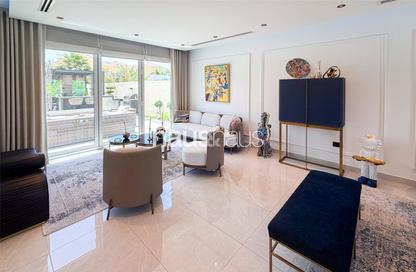 Villa - 4 Bedrooms - 4 Bathrooms for sale in Regional Small - Regional - Jumeirah Park - Dubai Villa - 4 Bedrooms - 4 Bathrooms for sale in Regional Small - Regional - Jumeirah Park - Dubai