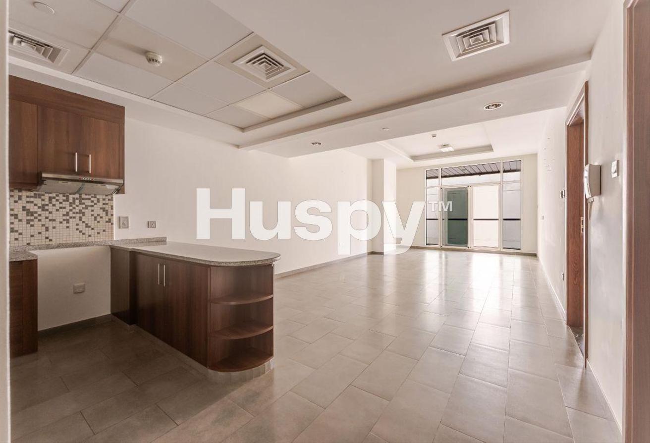 Marina Canal View | Unfurnished | Chiller Free photo 4