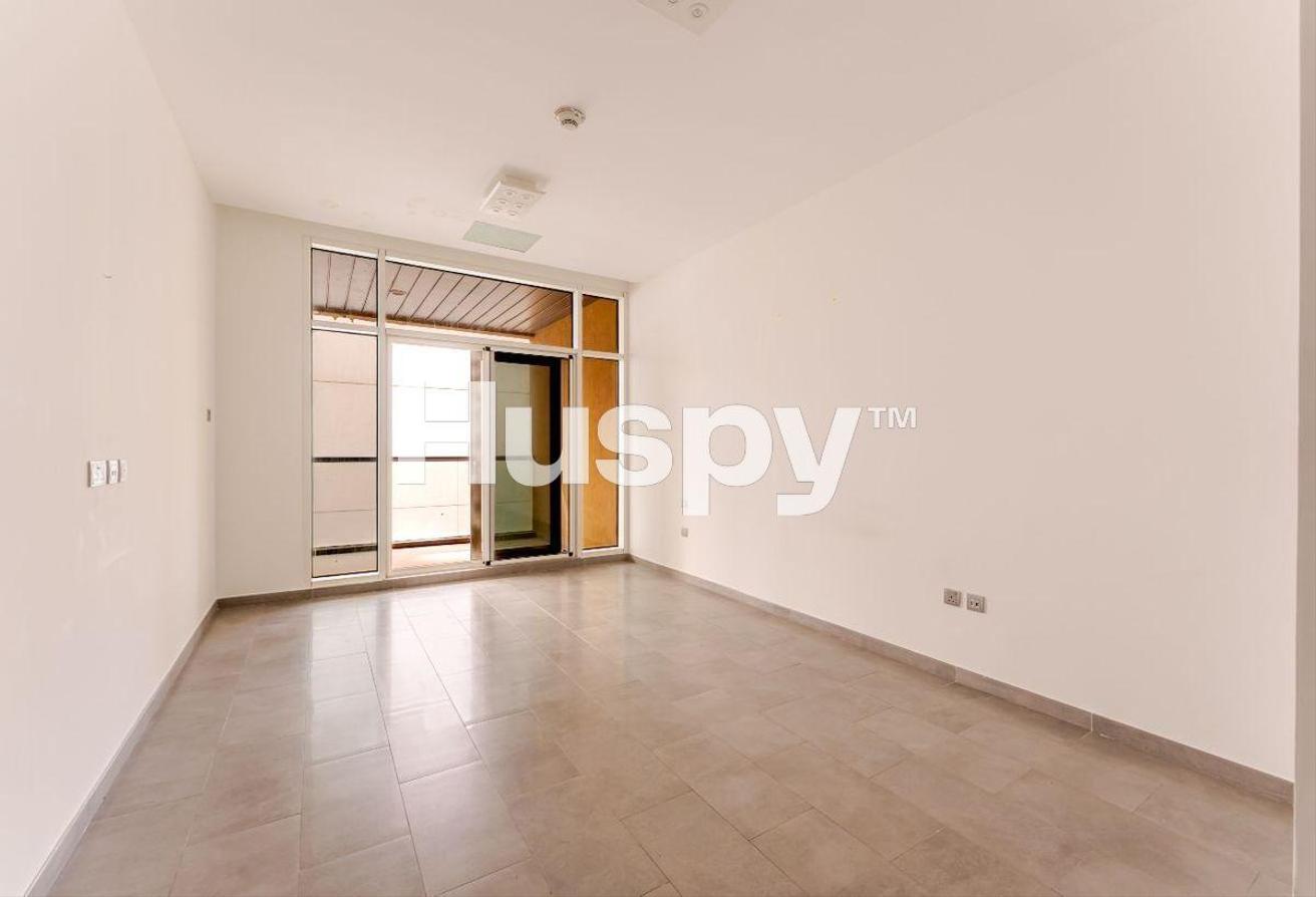 Marina Canal View | Unfurnished | Chiller Free photo 7