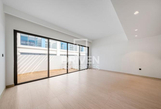 132031902 - Property Main Image