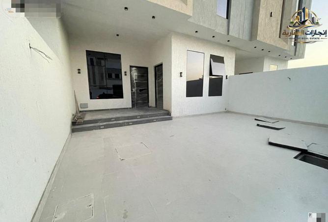 141450856 - Property Image 3