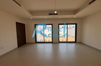 Villa - 5 - 7 for sale in Fay Alreeman - Al Shamkha - Abu Dhabi