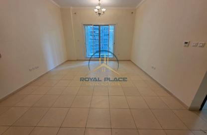 Apartment - 1 - 1 for rent in Mazaya 2 - Queue Point - Liwan - Dubai Apartment - 1 - 1 for rent in Mazaya 2 - Queue Point - Liwan - Dubai