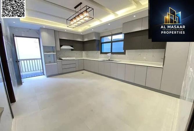 74236067 - Property Image 3