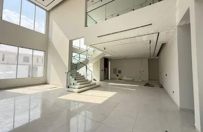 Villa - 4 Bedrooms - 6 Bathrooms for rent in Al Aweer 1 - Al Aweer - Dubai