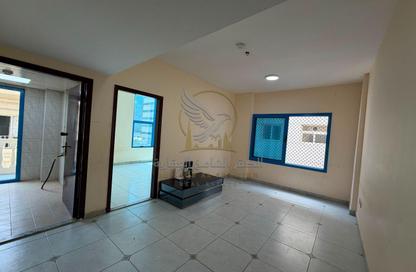 Apartment - 1 Bedroom - 1 Bathroom for rent in Al Majaz 1 - Al Majaz - Sharjah Apartment - 1 Bedroom - 1 Bathroom for rent in Al Majaz 1 - Al Majaz - Sharjah