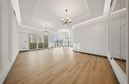Apartment - 3 Bedrooms - 3 Bathrooms for rent in Arcadia Tower - District 14 - Jumeirah Village Circle - Dubai