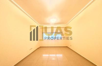 Apartment - 2 - 3 for rent in Al Karama Square - Al Karama - Bur Dubai - Dubai