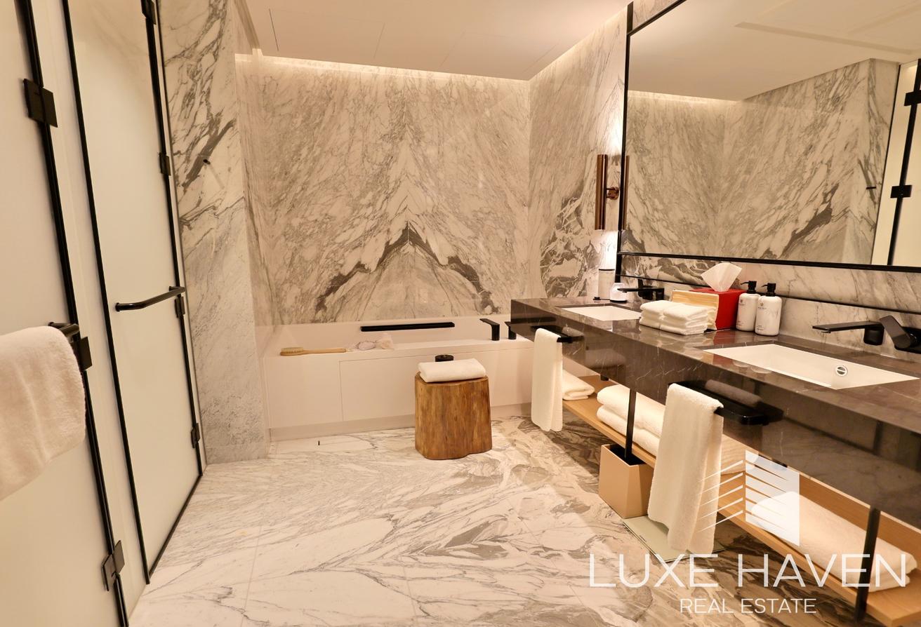 One&Only |Luxury Furnished| Call for Viewings photo 29