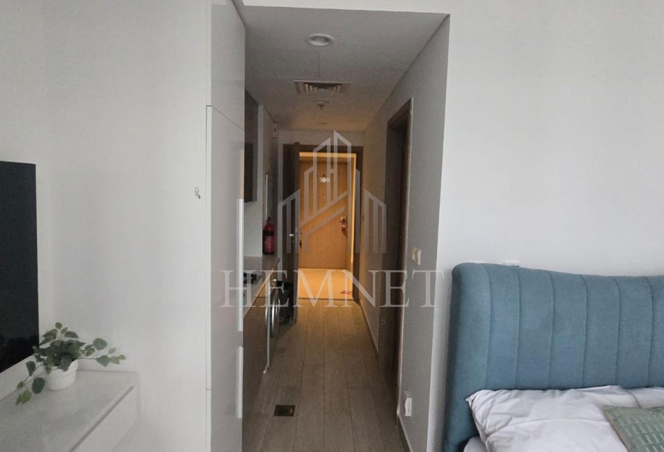 Best Offer | Fully Furnished Studio | Multiple Cheques photo 5
