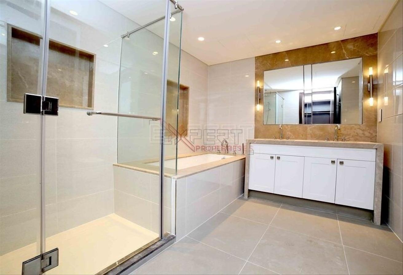 High-Floor | 3BHK Apartment | Burj Khalifa Views photo 13