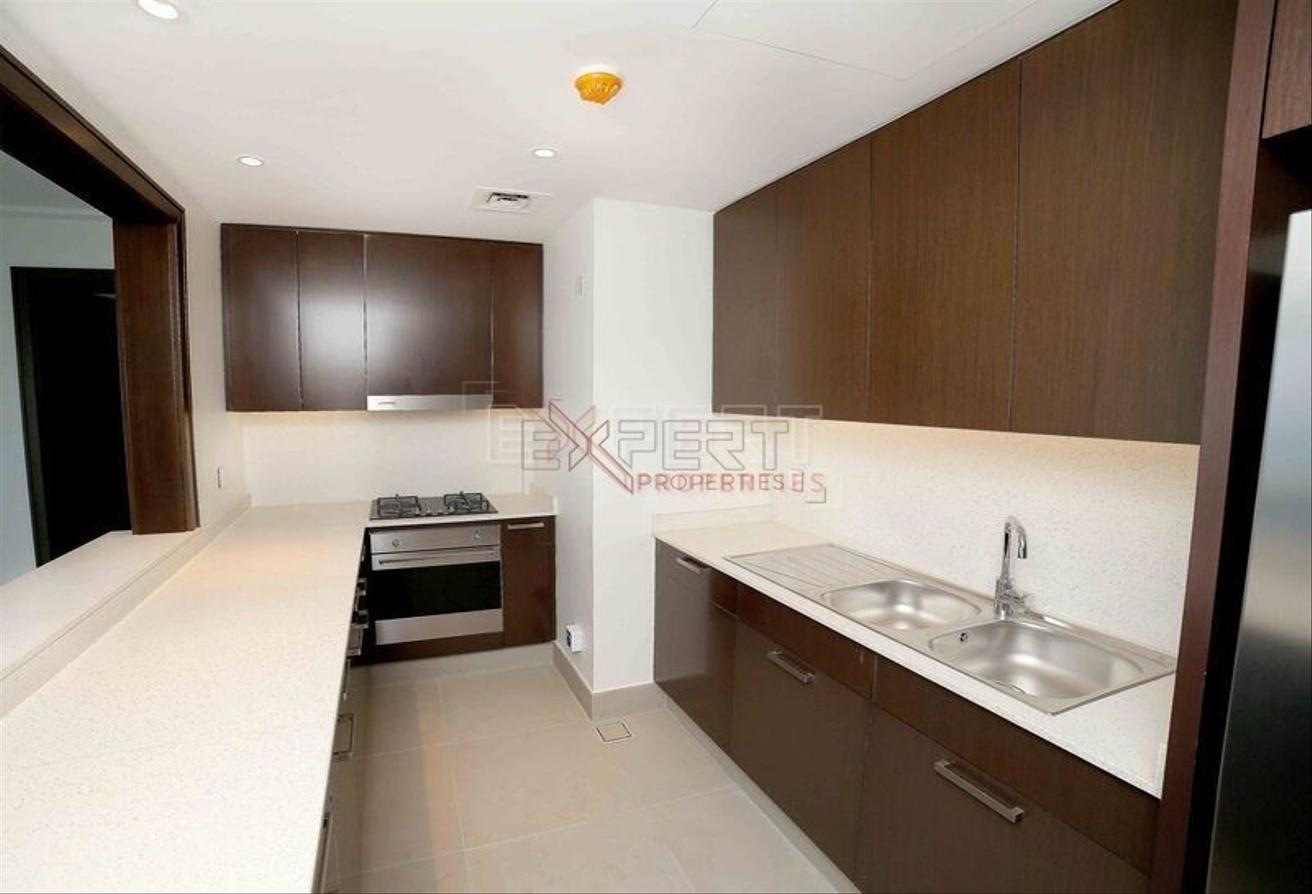 High-Floor | 3BHK Apartment | Burj Khalifa Views photo 6
