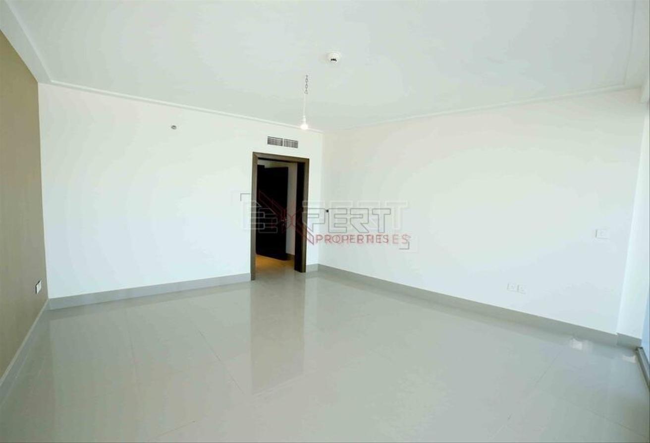 High-Floor | 3BHK Apartment | Burj Khalifa Views photo 9