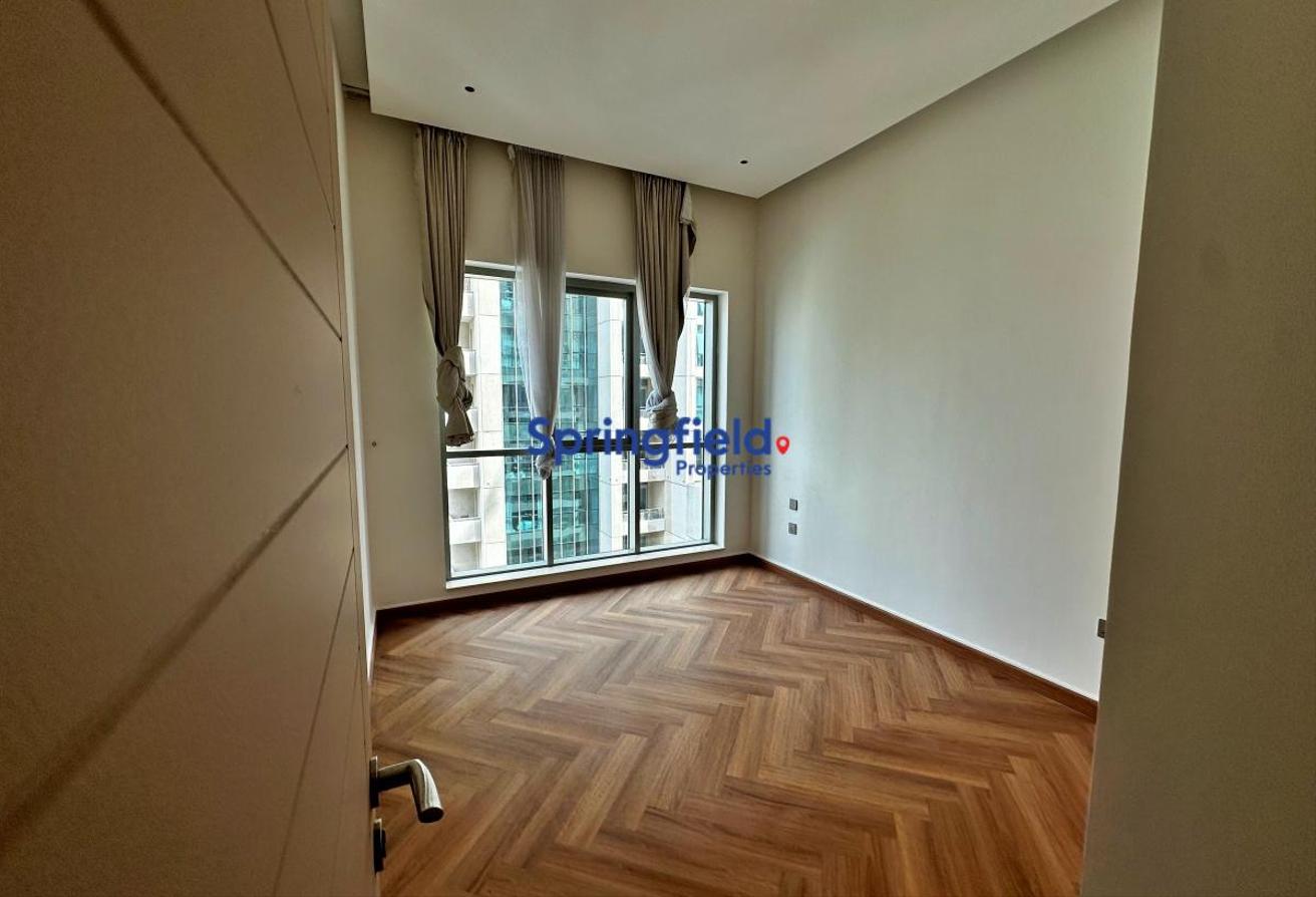 Direct Burj Facing | Newly Renovated | High Floor photo 5