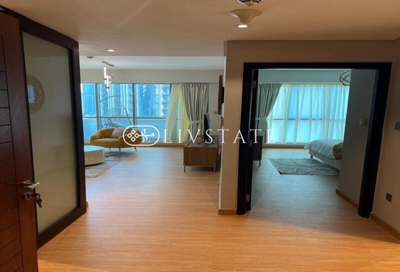 Upgraded | Middle Floor | Rare Large Layout photo 6