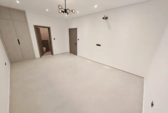 145504282 - Property Image 2
