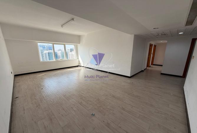 83231188 - Property Main Image